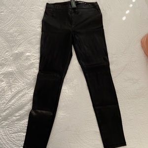 BLANKNYC Pull On Legging - Black - Size 30